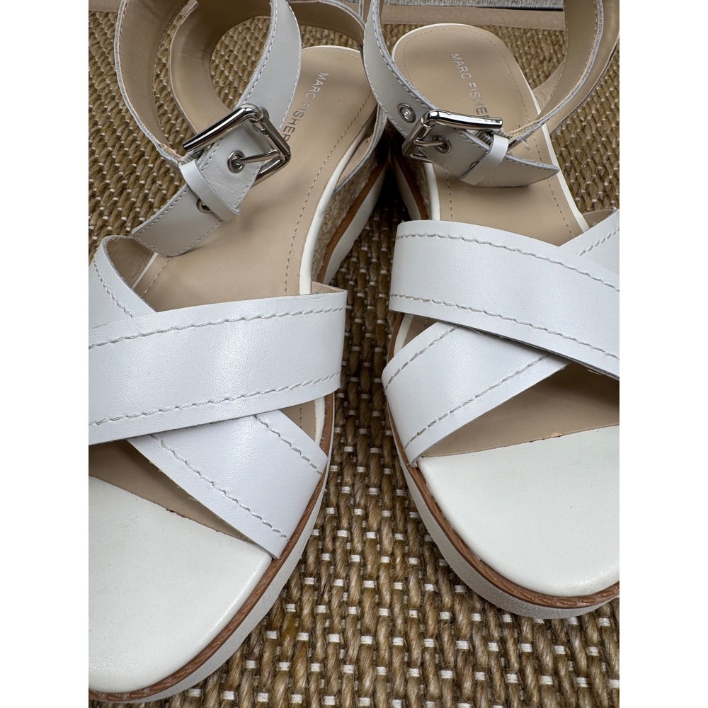 Marc Fisher Espadrille Platform Sandal — Size 10 — White - Picture 8 of 8